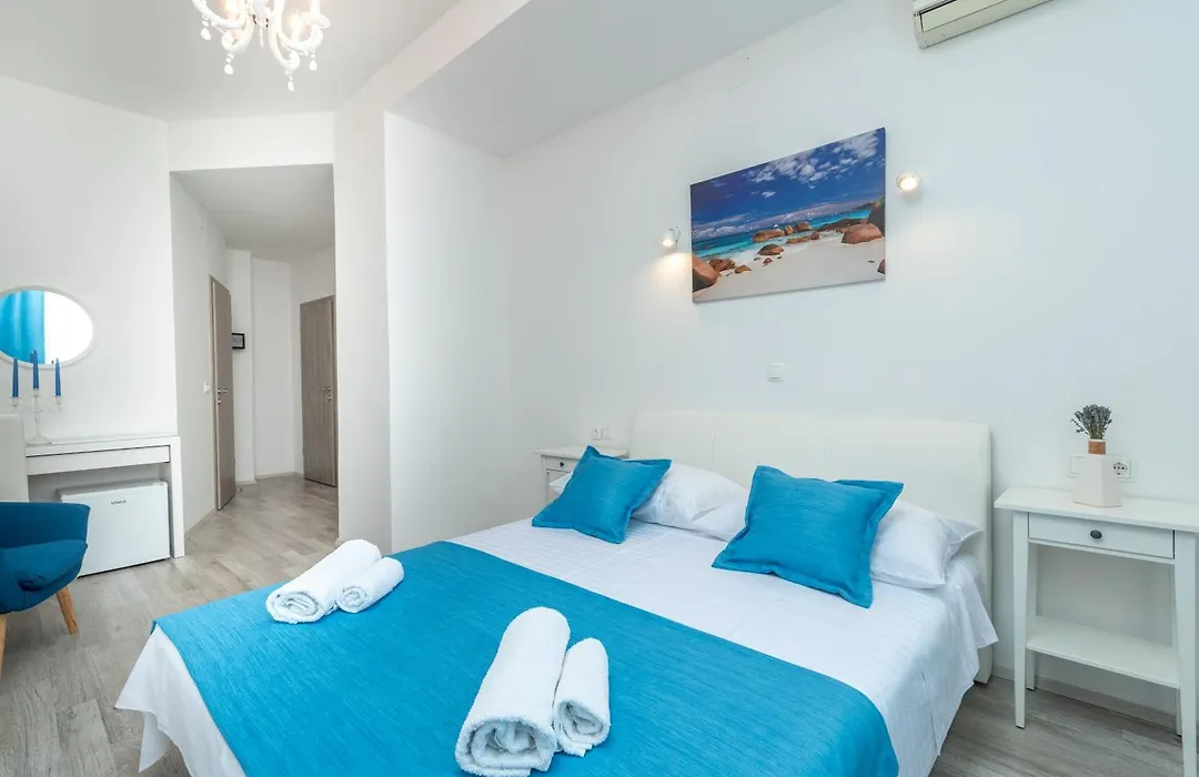 Villa Lux-1